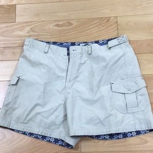 Horny Toad cargo shorts- in size 8- super cute adjustable Velcro tabs at waist